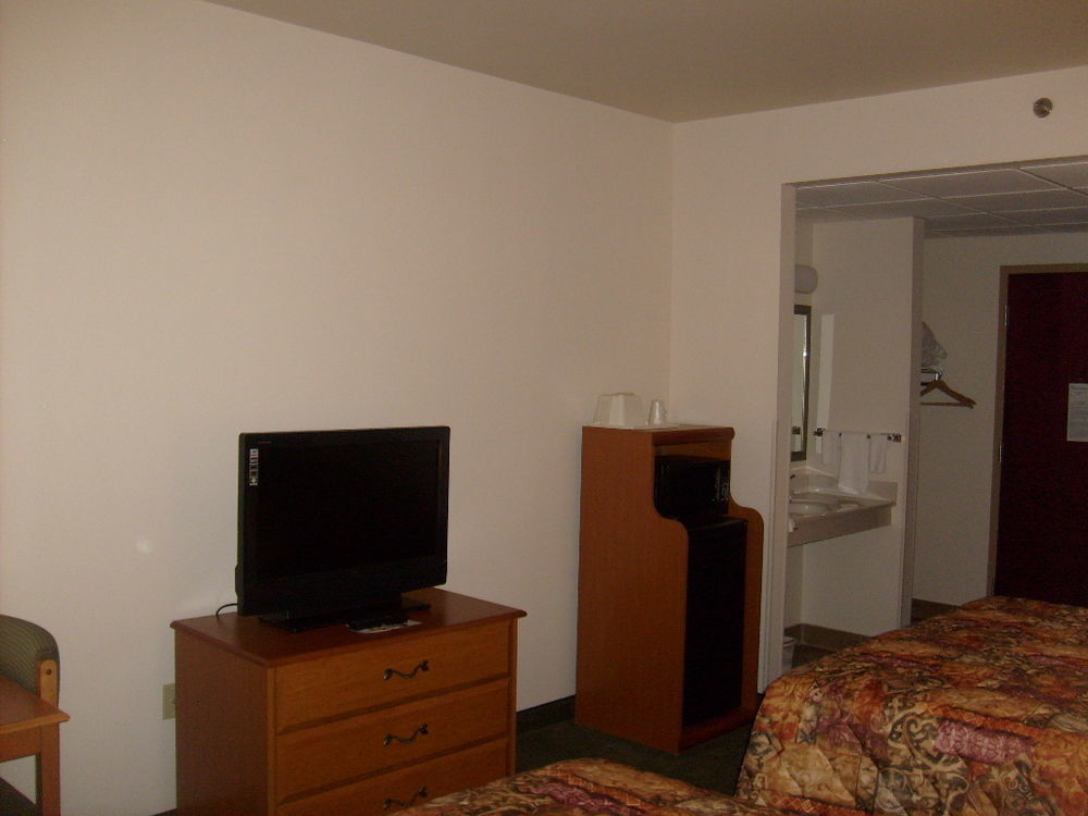 Heritage Inn And Suites Amory Buitenkant foto