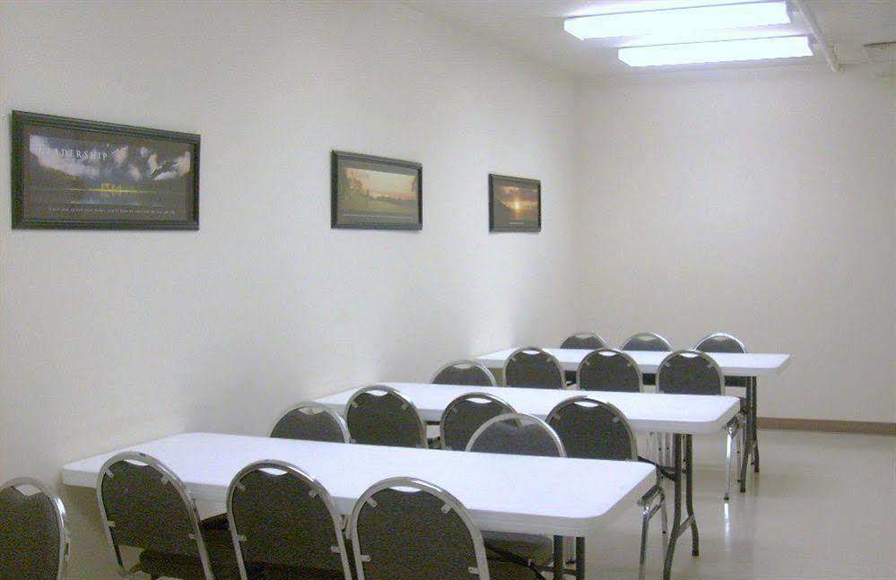 Heritage Inn And Suites Amory Buitenkant foto